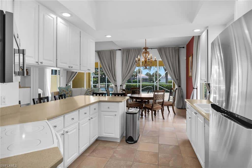 7935 Valentina Ct, Naples, photo 12
