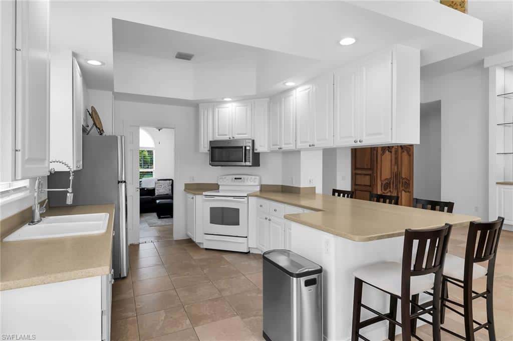 7935 Valentina Ct, Naples, photo 11