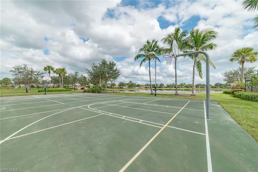 7935 Valentina Ct, Naples, photo 40
