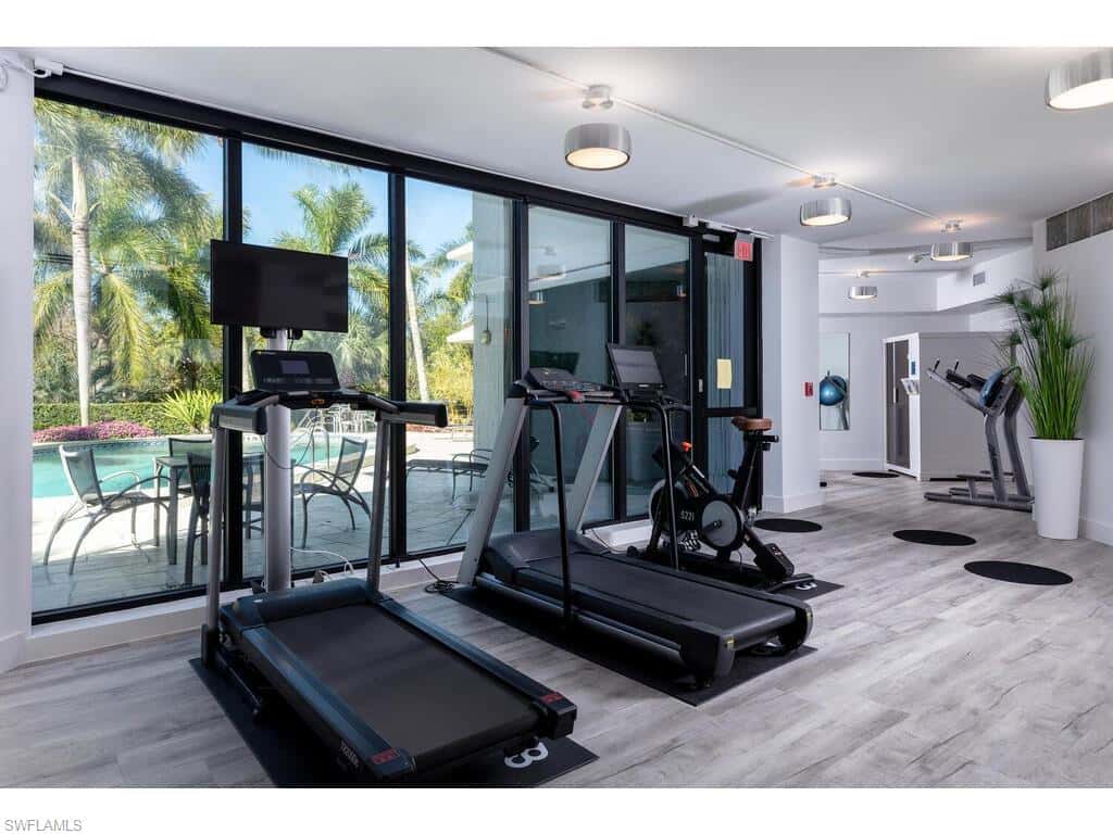5555 Heron Point Dr #902, Naples, photo 15
