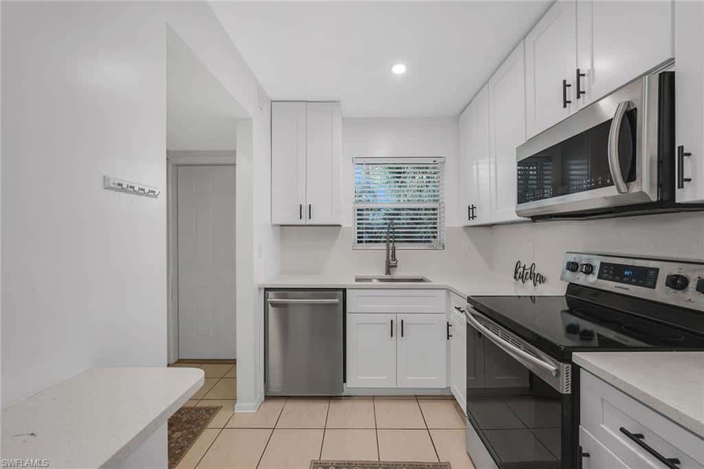 499 Forest Lakes Blvd #312, Naples, photo 9