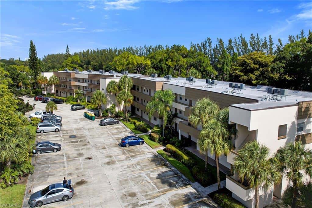 499 Forest Lakes Blvd #312, Naples, photo 37
