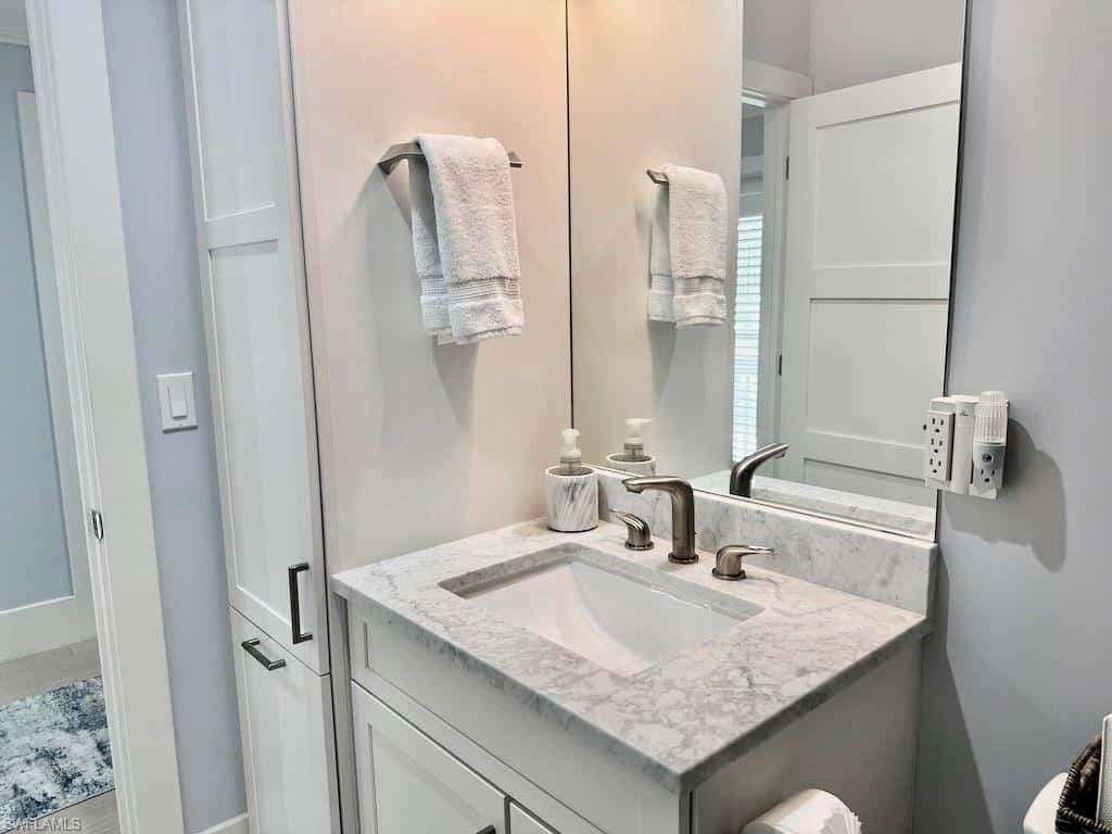 225 5th Ave #103, Naples, photo 17