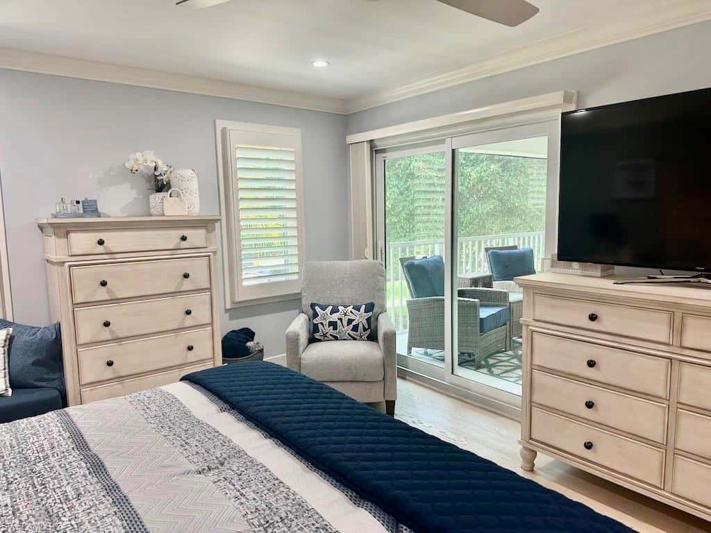 225 5th Ave #103, Naples, photo 36