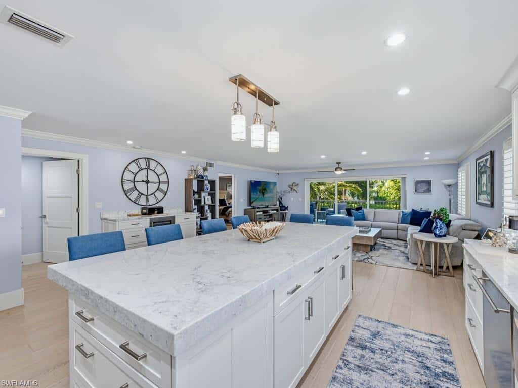 225 5th Ave #103, Naples, photo 5
