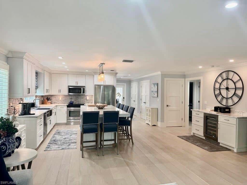 225 5th Ave #103, Naples, photo 24