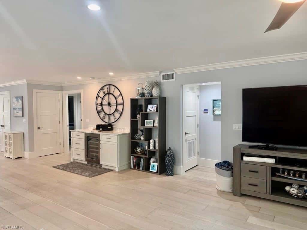 225 5th Ave #103, Naples, photo 25