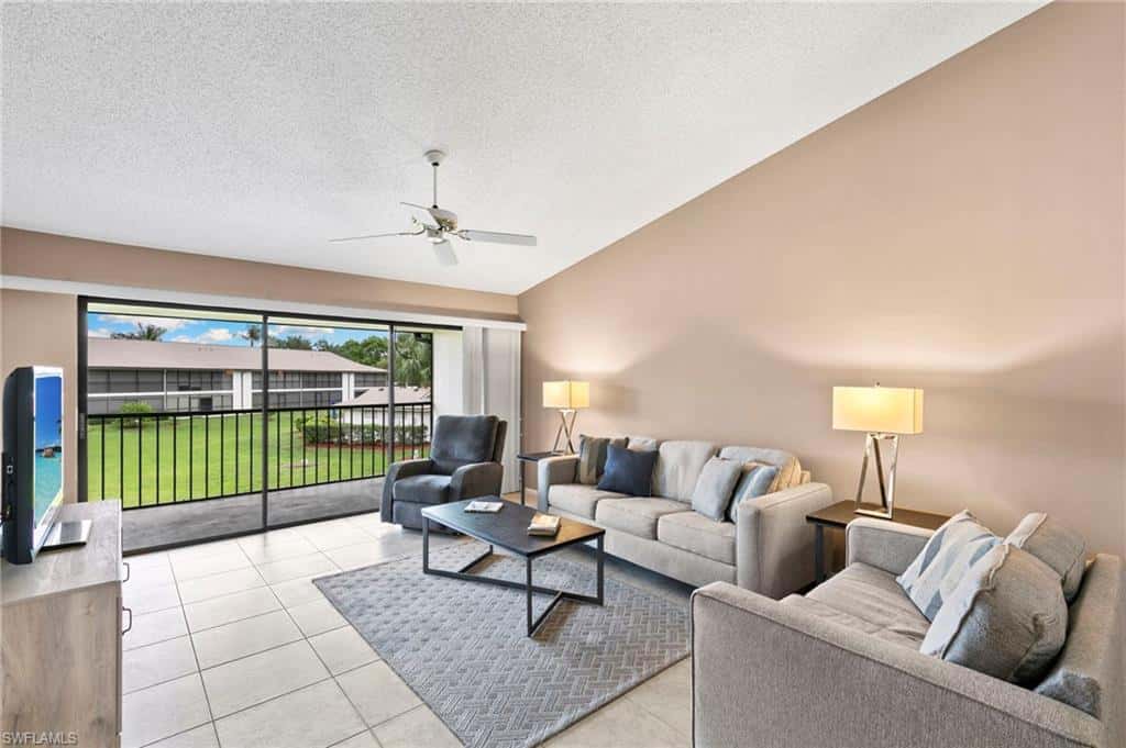 236 Pebble Beach Cir #a202, Naples, photo 4