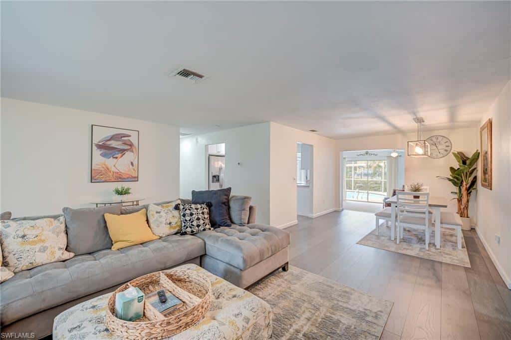 1914 Ottersrest Ln, Cape Coral, photo 7
