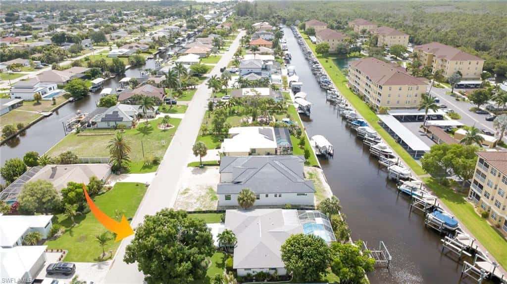 1914 Ottersrest Ln, Cape Coral, photo 5