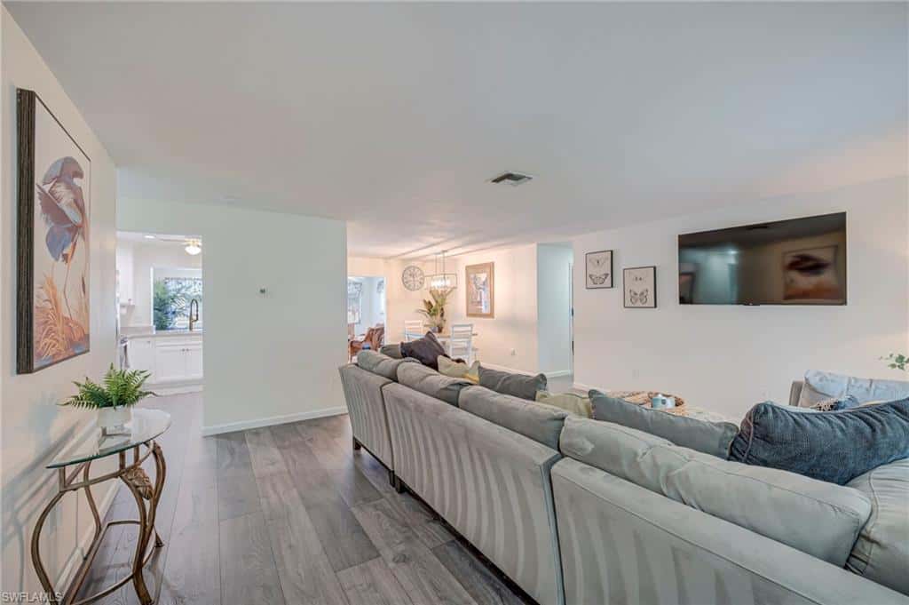 1914 Ottersrest Ln, Cape Coral, photo 9