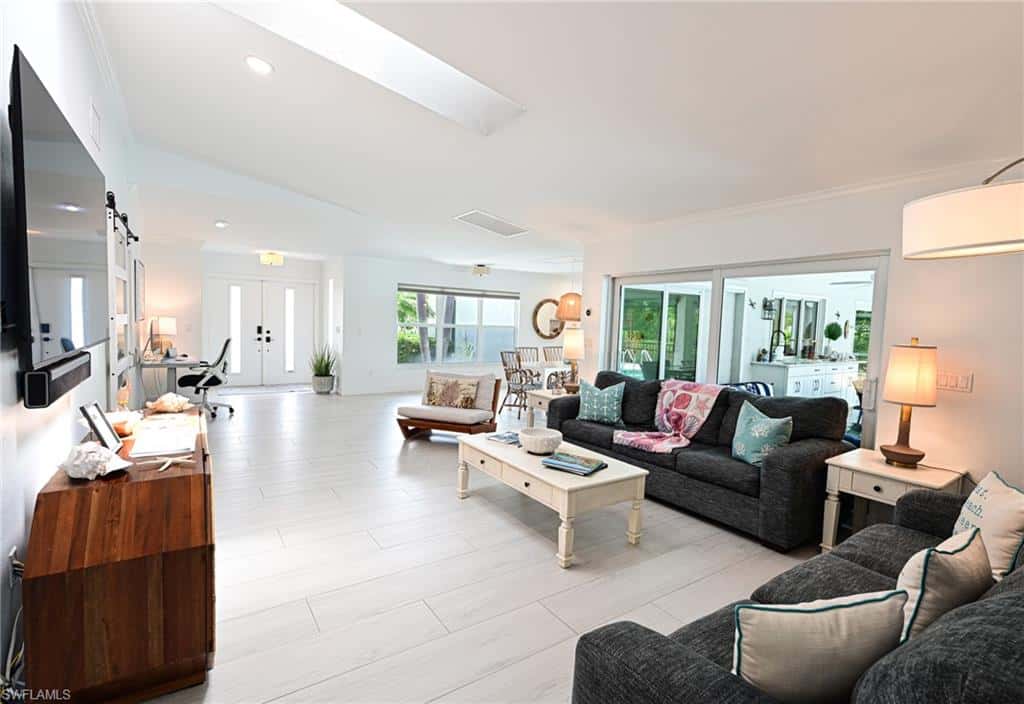 202 6th St, Bonita Springs, photo 6