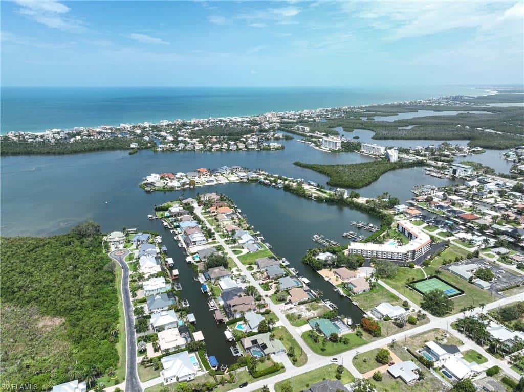 202 6th St, Bonita Springs, photo 46