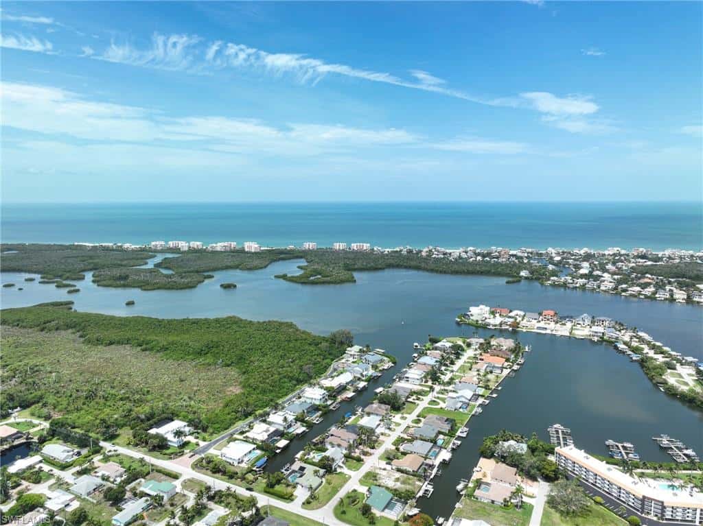 202 6th St, Bonita Springs, photo 43
