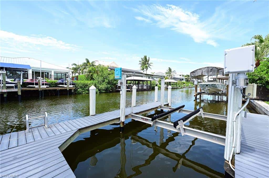 202 6th St, Bonita Springs, photo 41