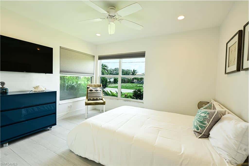 202 6th St, Bonita Springs, photo 21