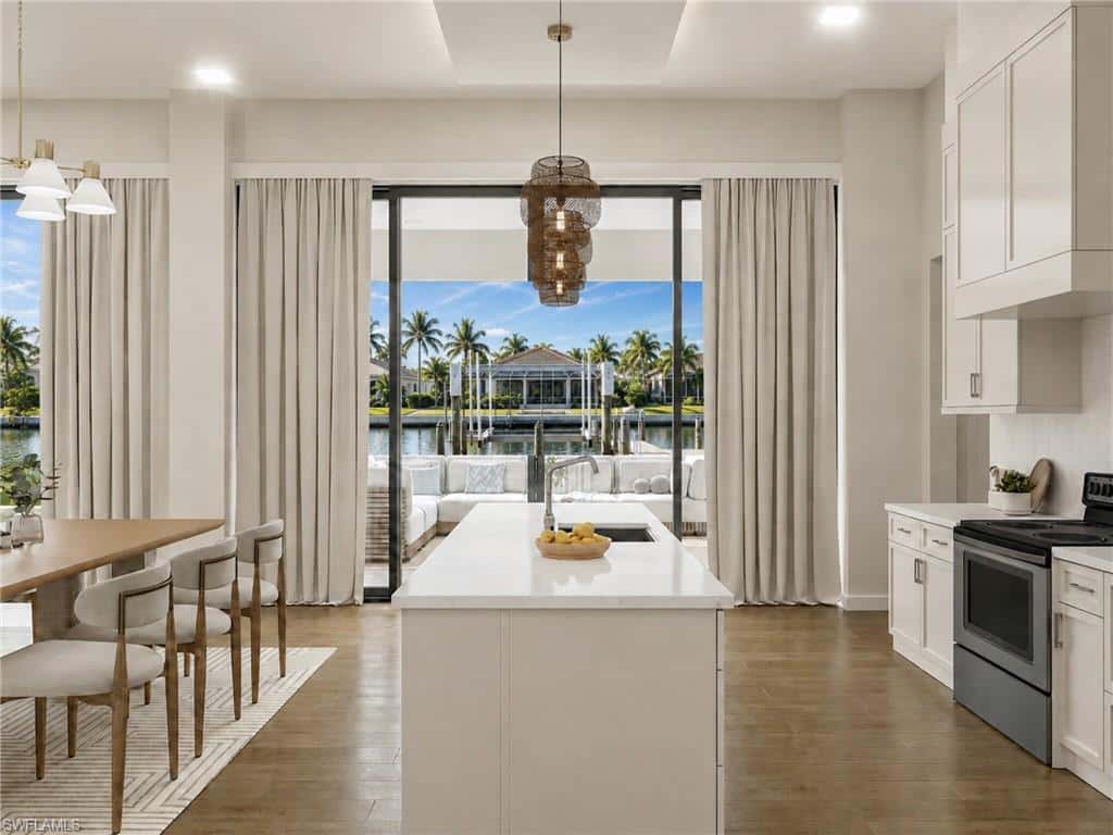 1858 Apataki Ct, Marco Island, photo 8