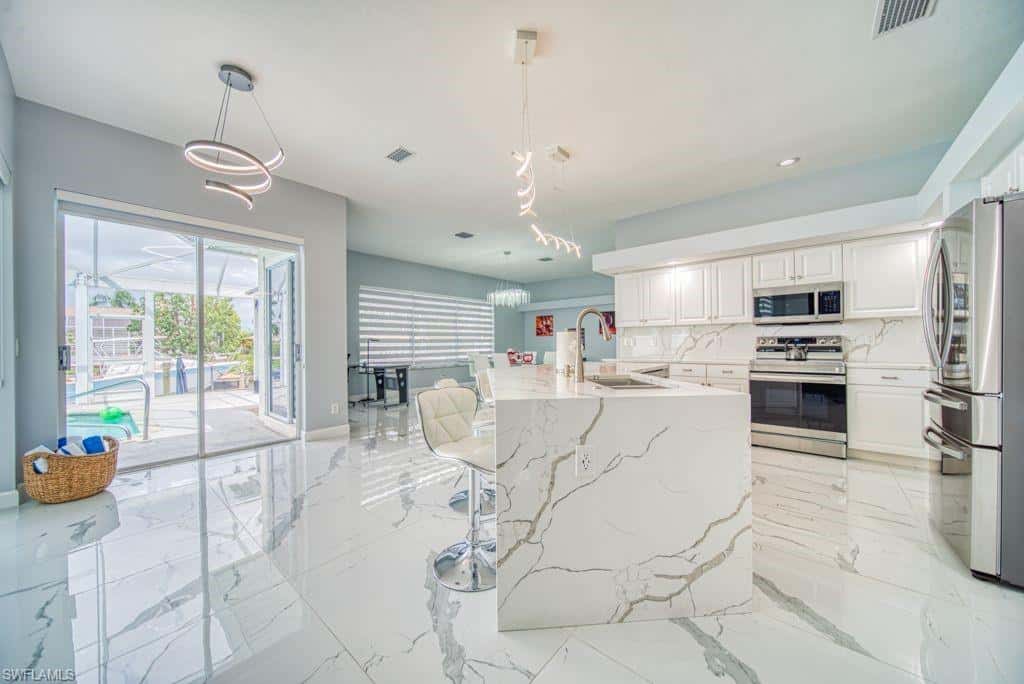946 23rd Pl, Cape Coral, photo 12