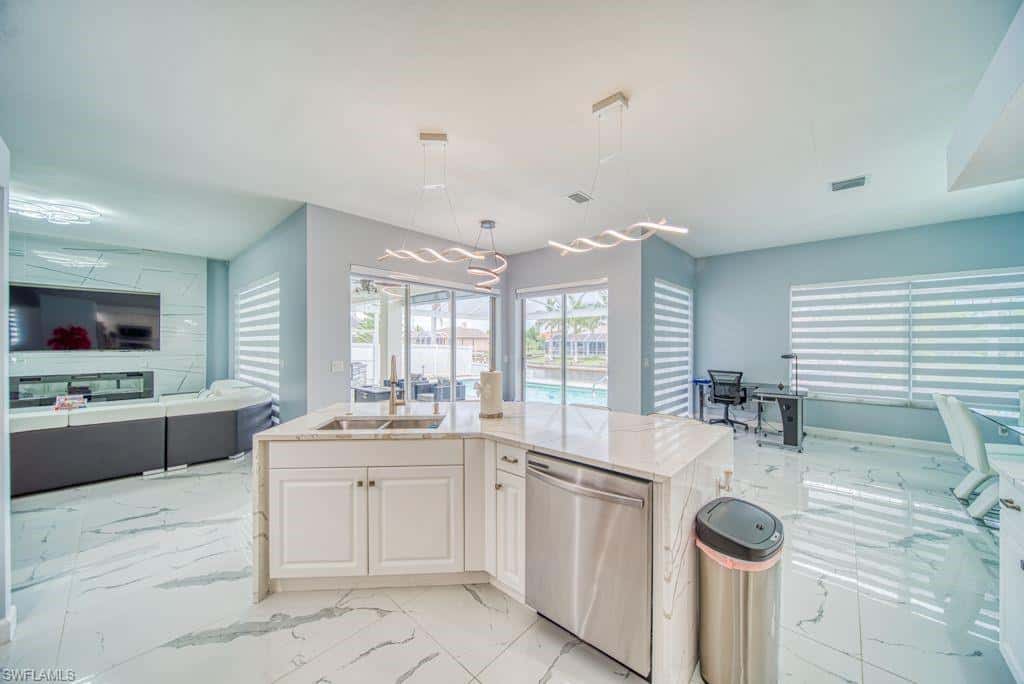 946 23rd Pl, Cape Coral, photo 20