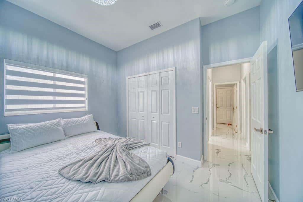 946 23rd Pl, Cape Coral, photo 21