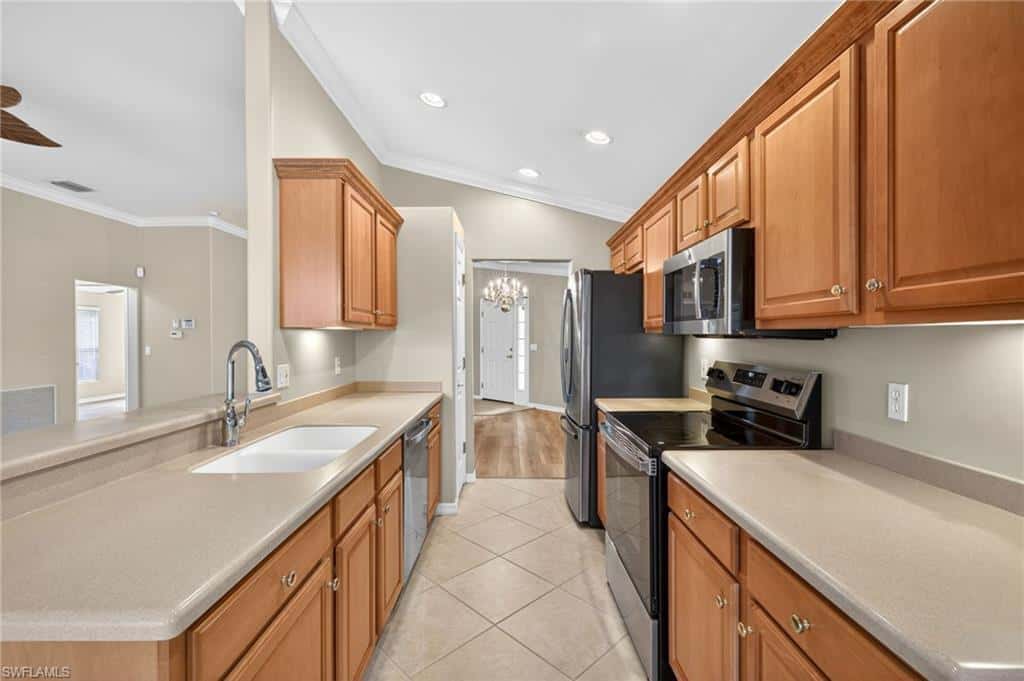 9550 Hemingway Ln, Fort Myers, photo 6