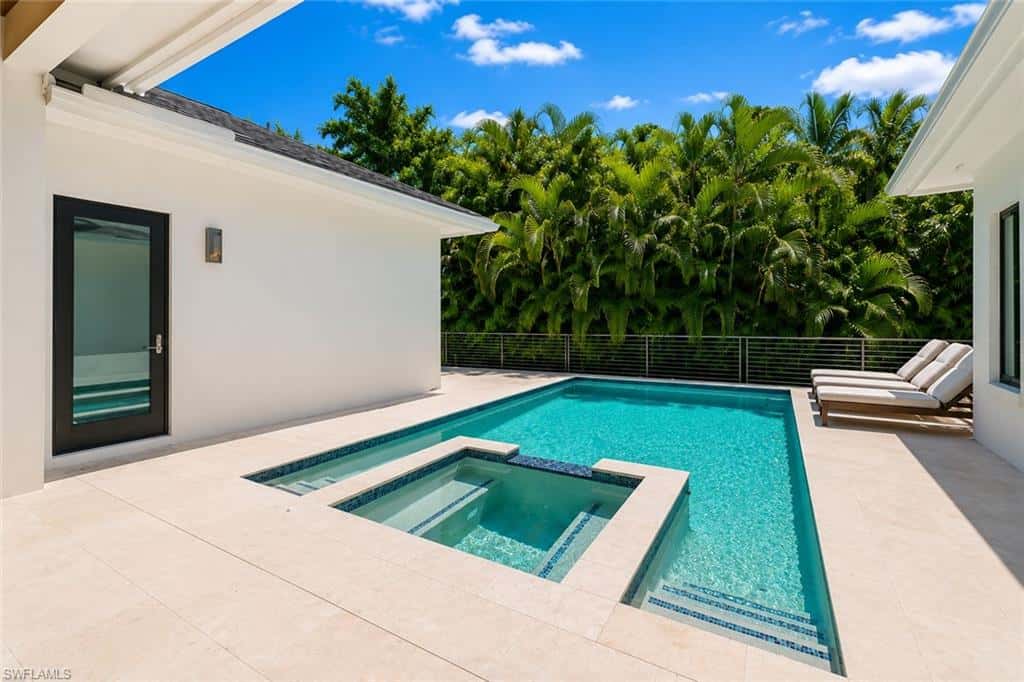1364 Cypress Woods Dr, Naples, photo 5