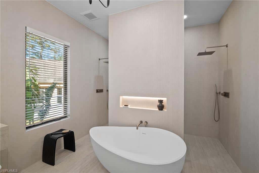 1364 Cypress Woods Dr, Naples, photo 31