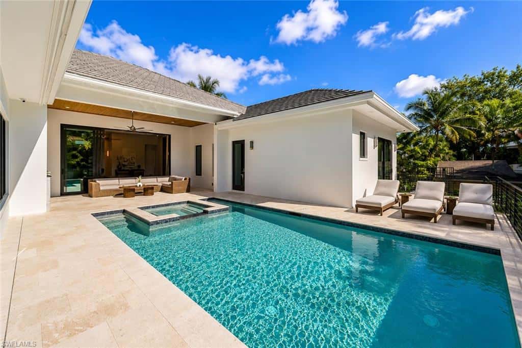 1364 Cypress Woods Dr, Naples, photo 4