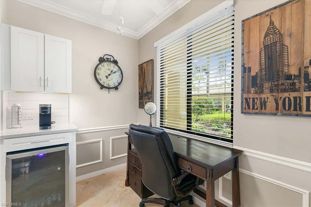 9735 Acqua Ct #615, Naples, photo 9