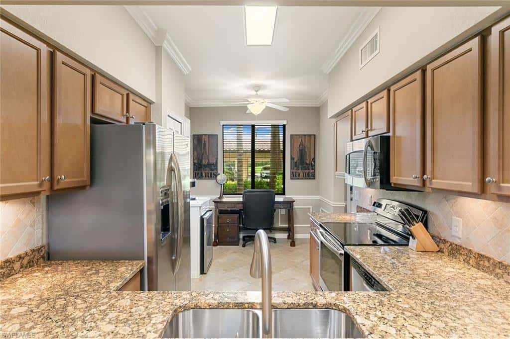 9735 Acqua Ct #615, Naples, photo 10