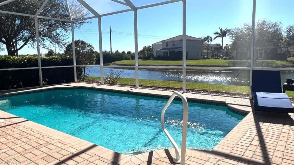 2560 Keystone Lake Dr, Cape Coral, photo 39