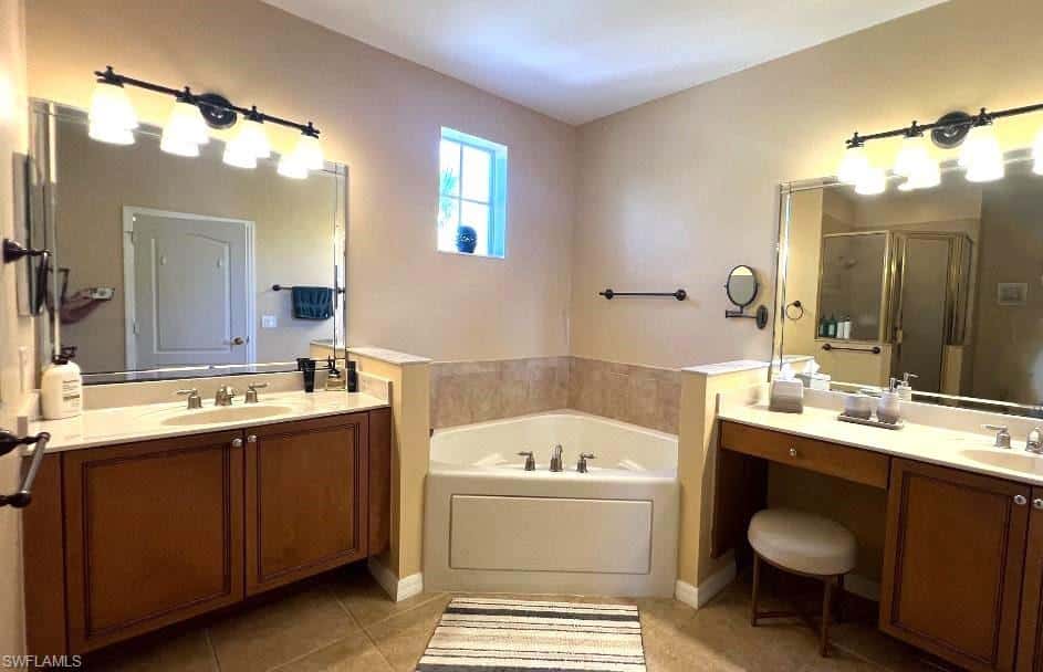 2560 Keystone Lake Dr, Cape Coral, photo 25