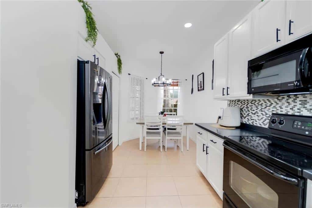 14190 Fall Creek Ct, Naples, photo 8