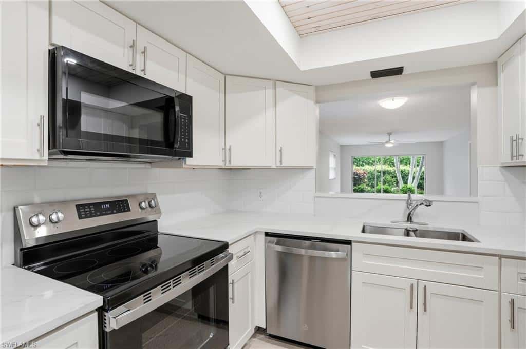 3150 Binnacle Dr #106, Naples, photo 9
