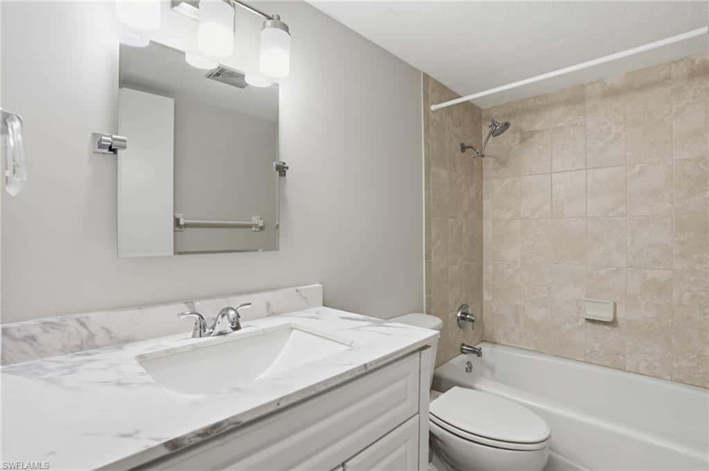 3150 Binnacle Dr #106, Naples, photo 18