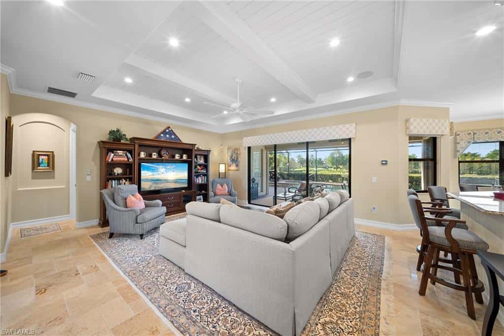 17211 Cherrywood Ct, Bonita Springs, photo 5