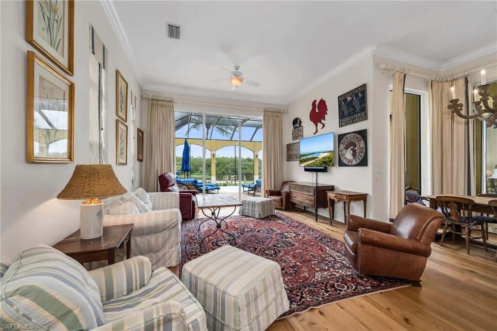 8572 Bellagio Dr, Naples, photo 7