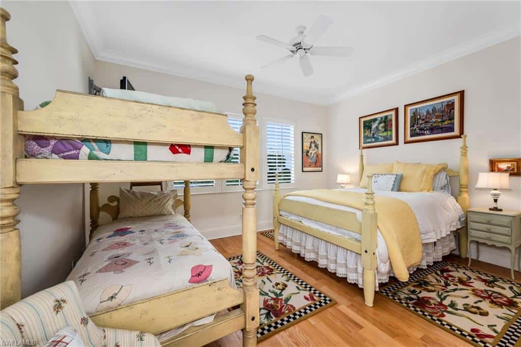 8572 Bellagio Dr, Naples, photo 15