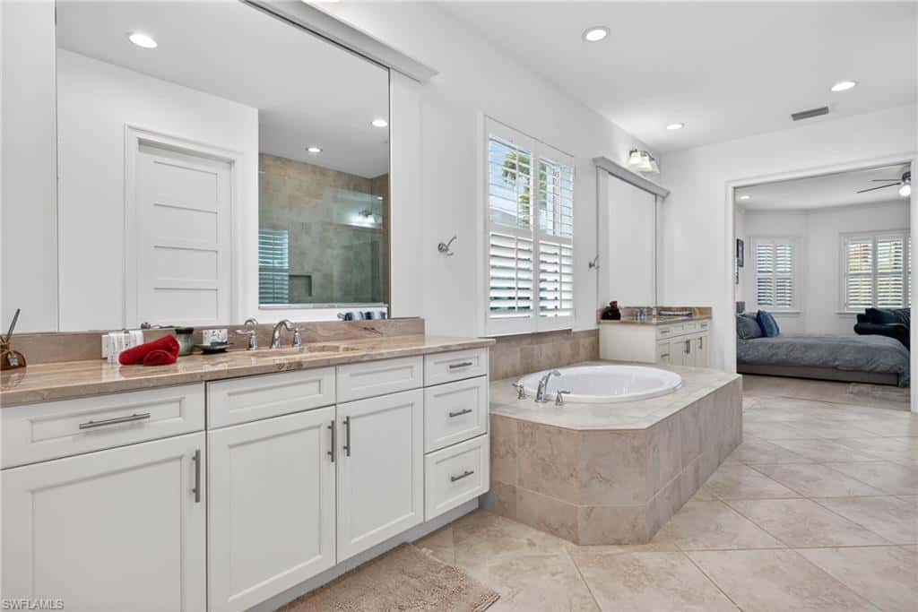 5054 Andros Dr, Naples, photo 24