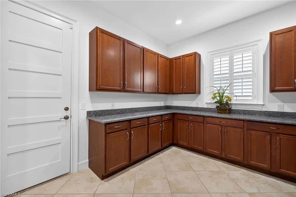 5054 Andros Dr, Naples, photo 33