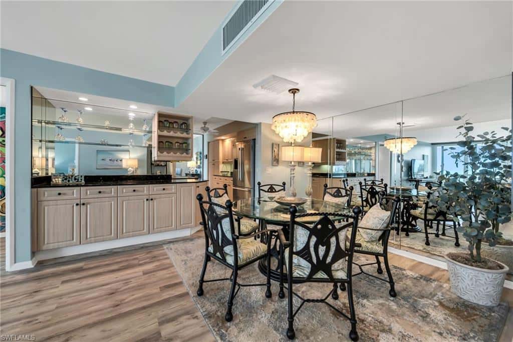 4001 Gulf Shore Blvd #507, Naples, photo 9