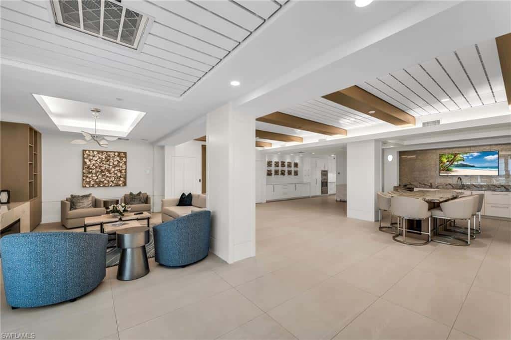 4001 Gulf Shore Blvd #507, Naples, photo 18