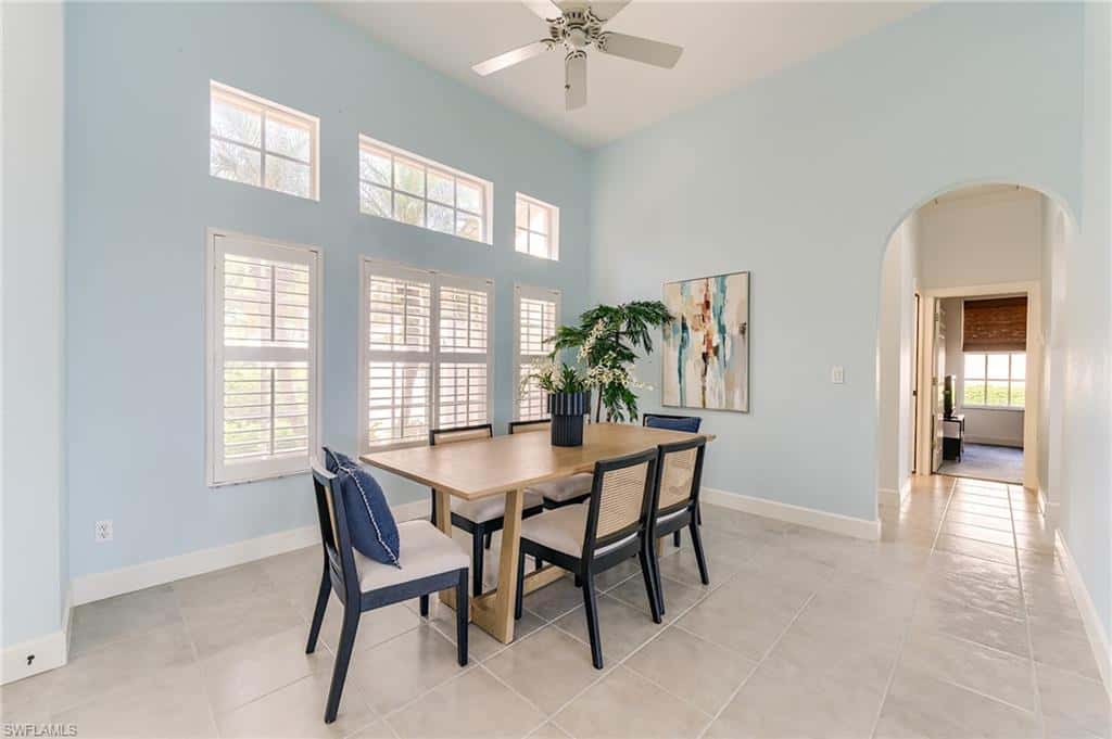 8864 New Castle Dr, Fort Myers, photo 6