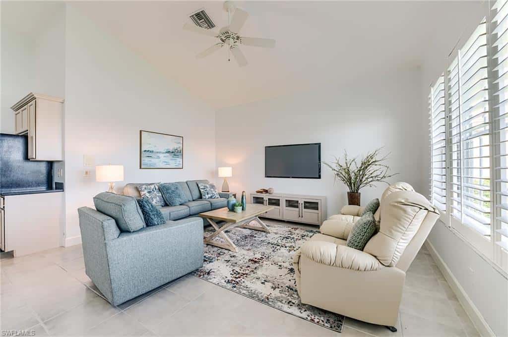8864 New Castle Dr, Fort Myers, photo 13