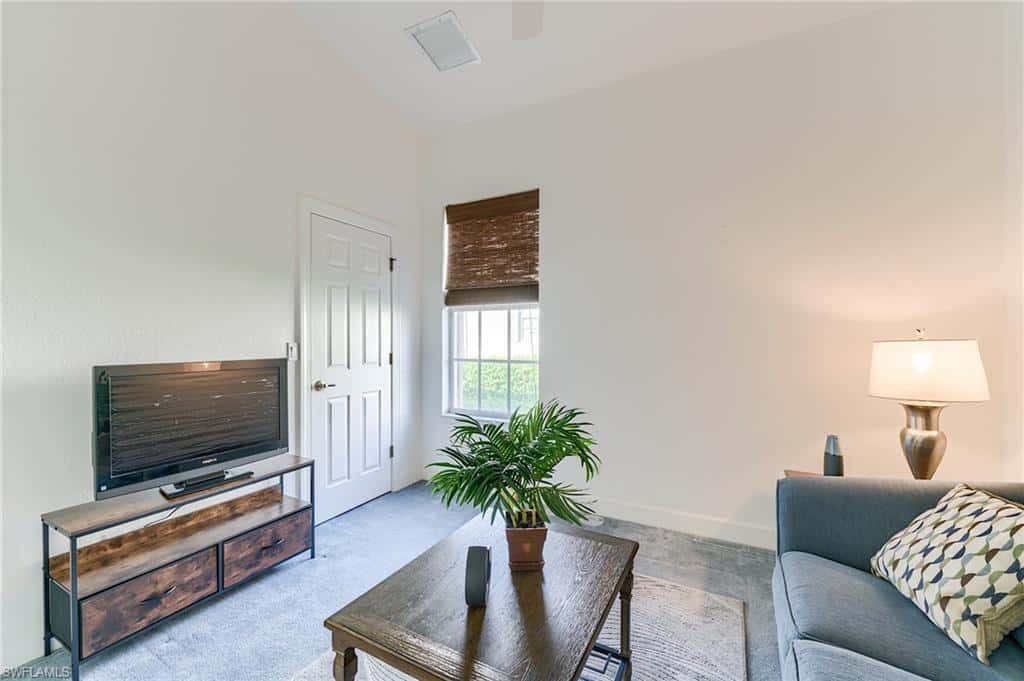 8864 New Castle Dr, Fort Myers, photo 30