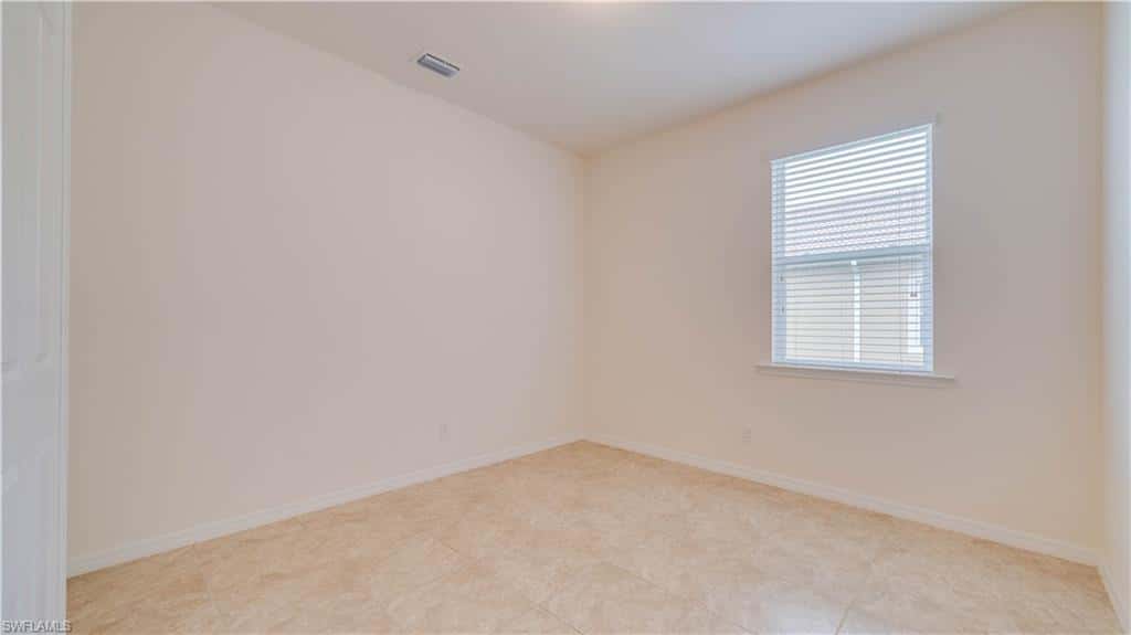 3036 Sunset Pointe Cir, Cape Coral, photo 10