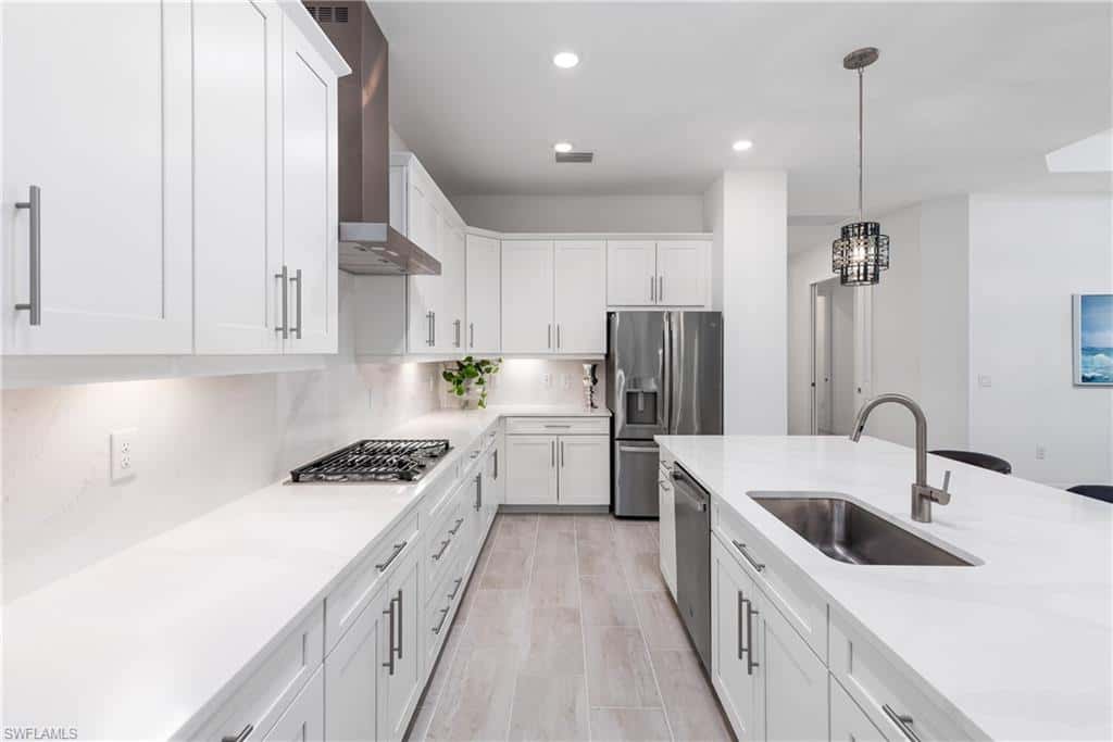 14083 Blue Bay Cir, Fort Myers, photo 6