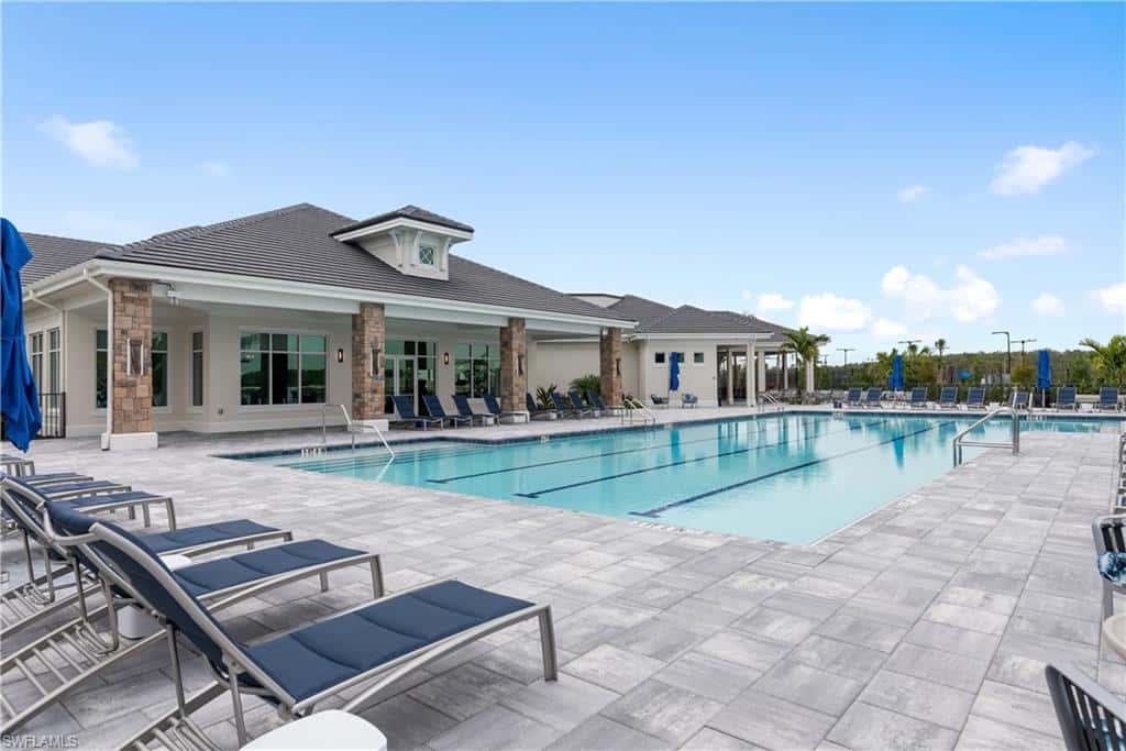 14083 Blue Bay Cir, Fort Myers, photo 32