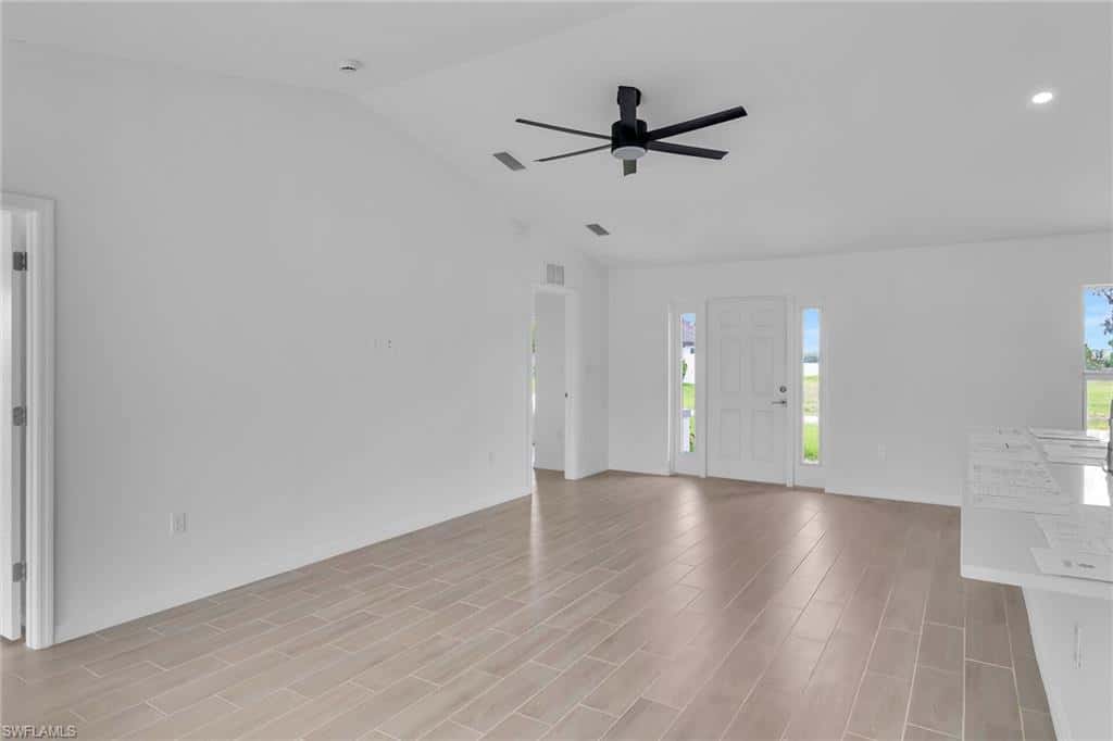 2221 43rd Ave, Cape Coral, photo 10