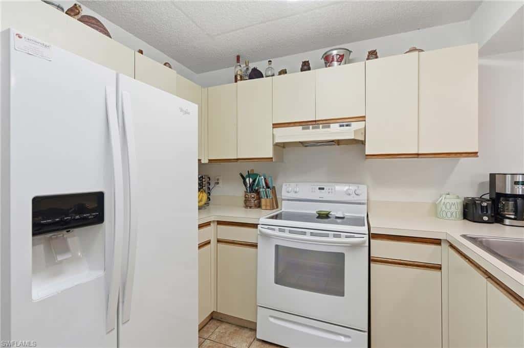 132 Santa Clara Dr #10, Naples, photo 11